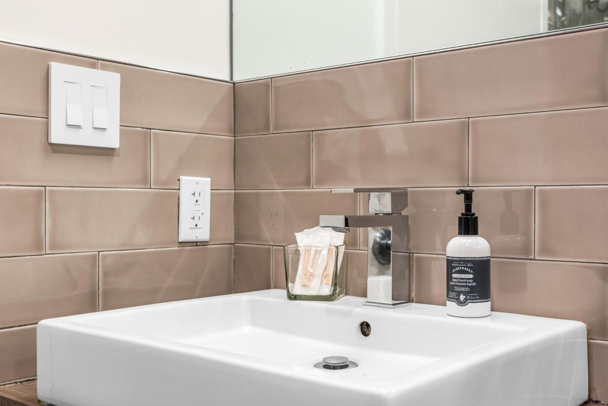 Luxuri Suites 마이애미 비치 외부 사진