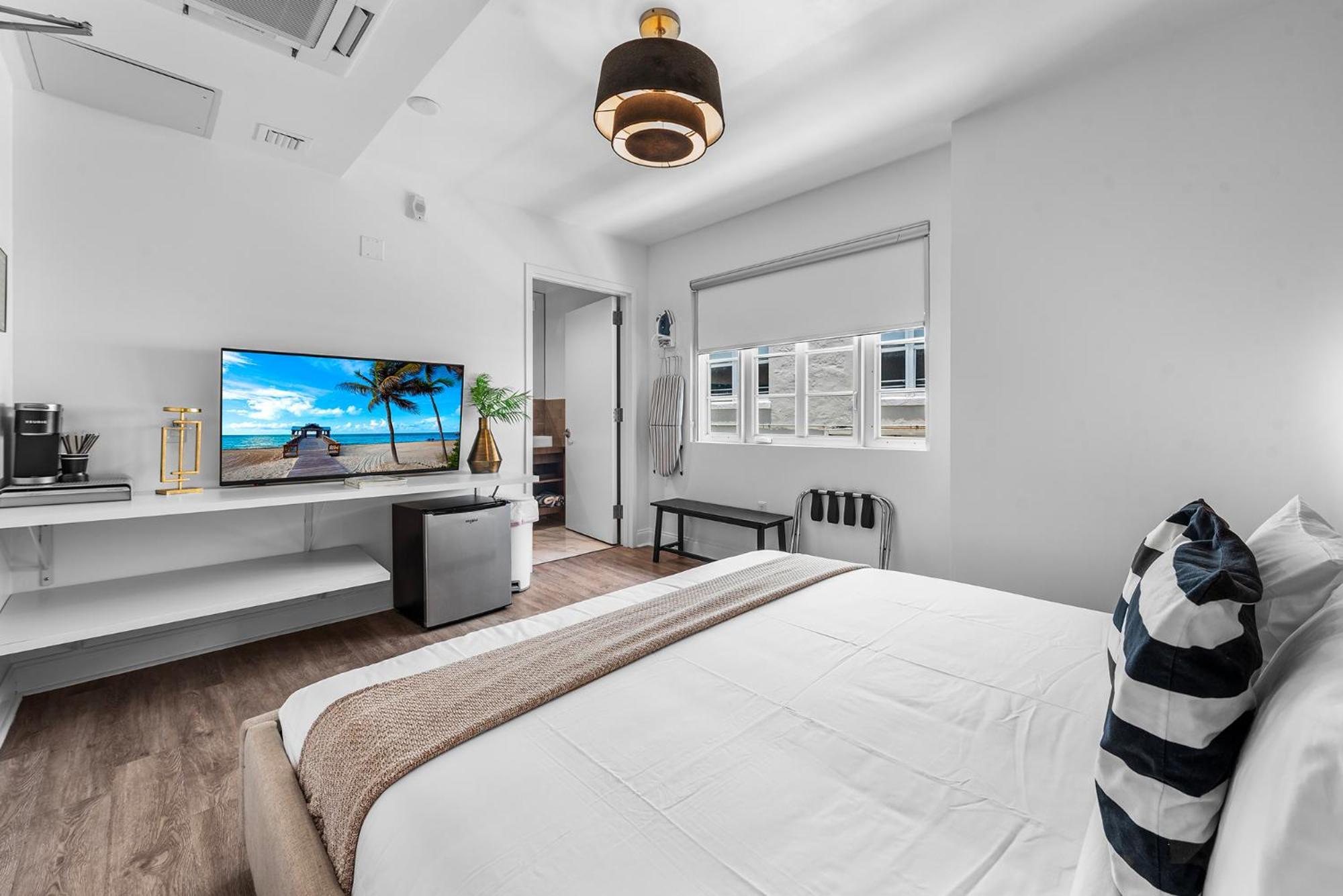 Luxuri Suites 마이애미 비치 외부 사진