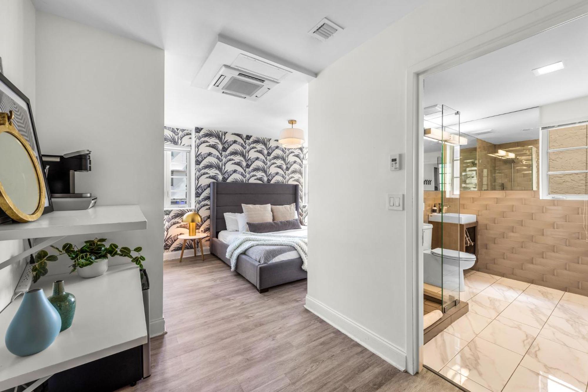Luxuri Suites 마이애미 비치 외부 사진